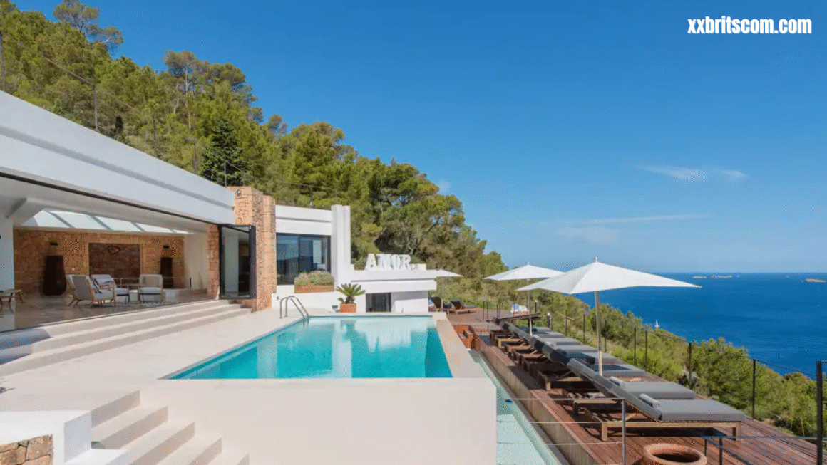 Luxury Villas Greece Le Collectionist – The Pinnacle of Mediterranean Elegance
